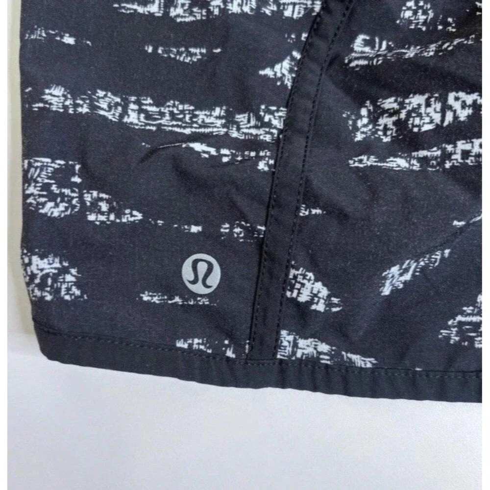 Lululemon BUNDLE OF  2  Tracker Short IV (4-way Stretch 4